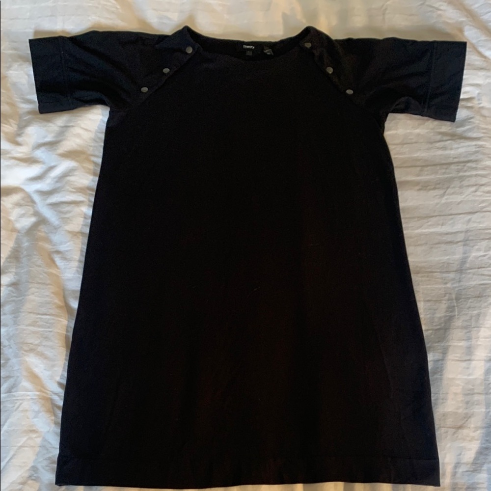 Theory short  black short sleeve t shirt dress snap detailing EUC